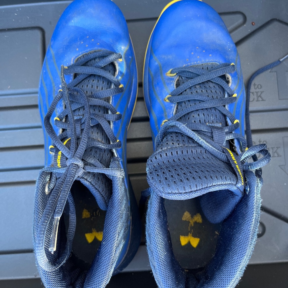 Under Armour Boys Sneakers